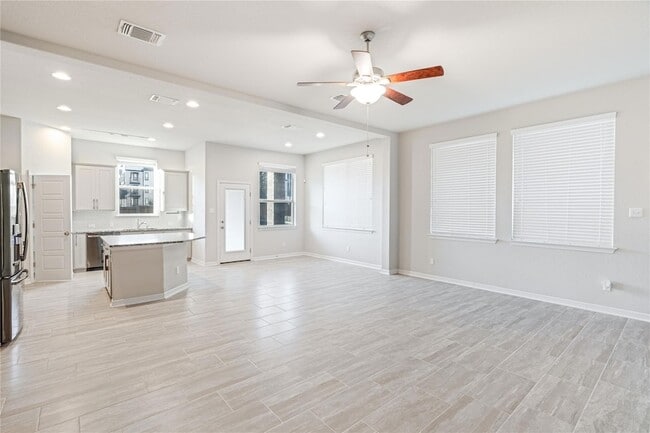 Photo - 2212 Dillon Pond Ln