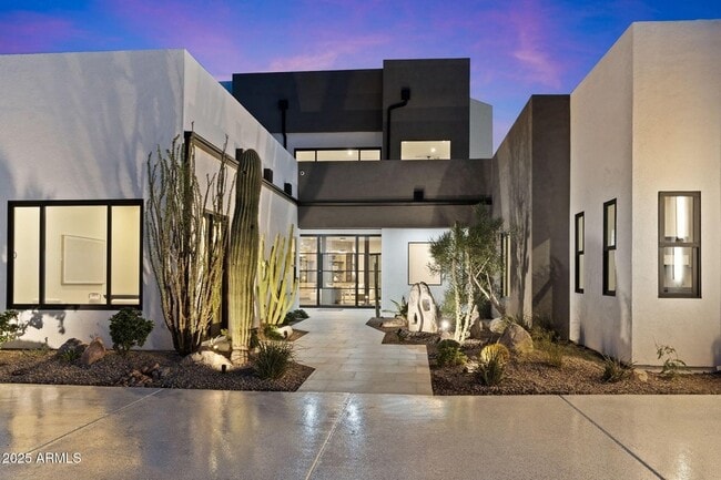Photo - 3135 E Palo Verde Dr