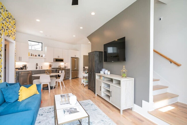 Photo - 1700 19th Ave S Unit ID1302208P