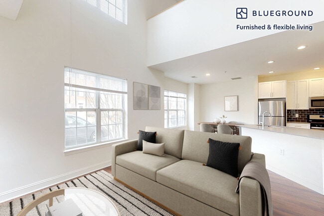 Building Photo - 152 Shipyard Dr Unit FL2-ID3152A