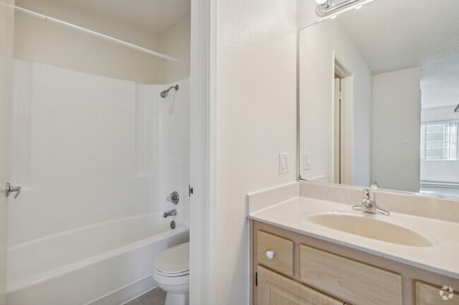 Studio - 442SF - Gatewood Village