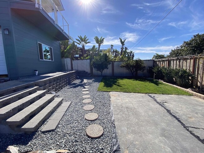 Photo - 1305 Blue Sky Dr