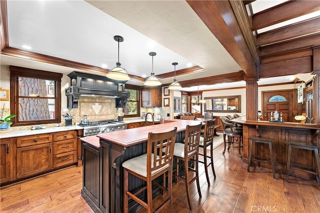 Photo - 400 Cottage Grove Rd