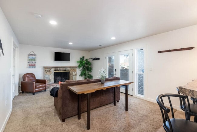 Photo - 2560 Cavalier Dr Unit SI ID1597553P