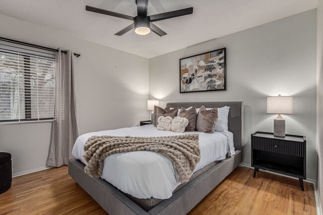 Photo - 5826 E Waltann Ln Unit SI ID1558686P