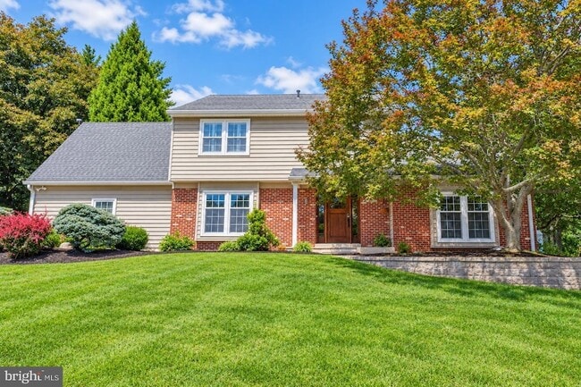 Photo - 1272 Knox Dr