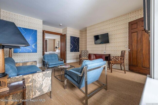 Photo - 613 Warren St Unit 1