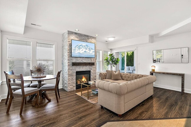 Building Photo - 2615 N Starr St Unit ID1296631P