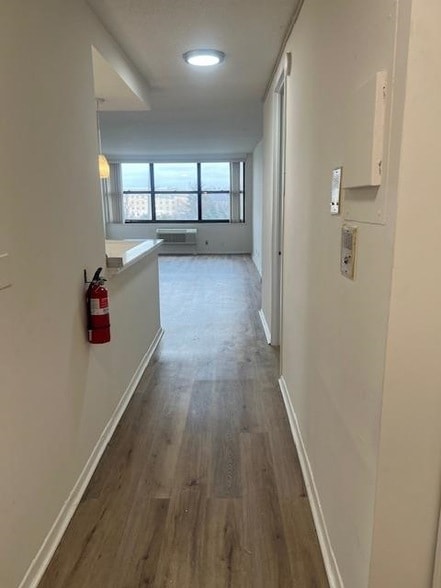 Photo - 7002 JFK Blvd E