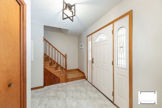 Photo - 1236 Hercules Ln