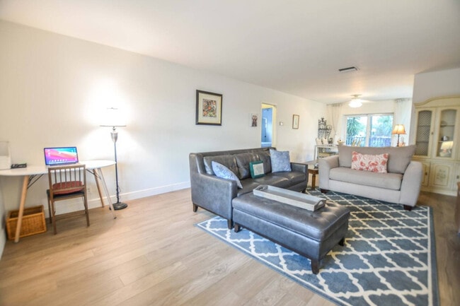 Photo - 3036 Park Ave Unit SI FL2-ID1631340P