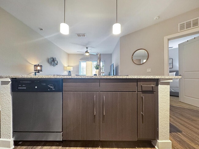 Photo - 2615 N Grady Ave Unit SI ID1504547P