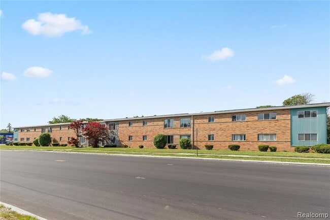 Building Photo - 11611 Morang Ave