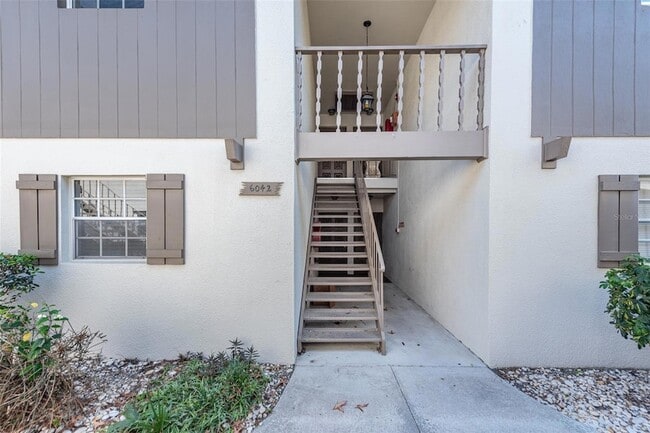 Building Photo - 6042 1st Ave S Unit 31