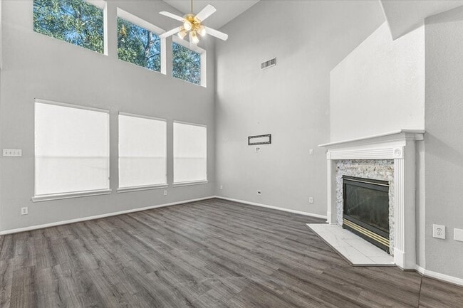 Photo - 2222 Keeran Point Ct