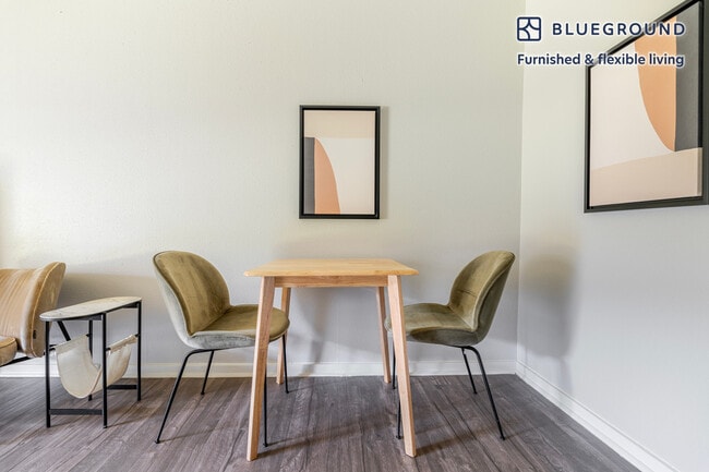 Photo - 1230 E 38th 1/2 St Unit FL1-ID305