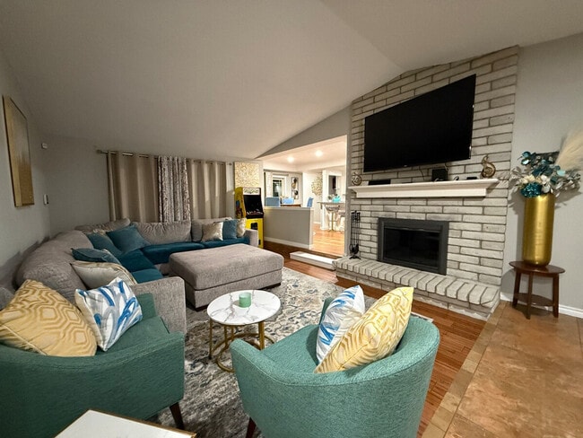 Building Photo - 1709 S Perry Ct Unit SI ID1470262P