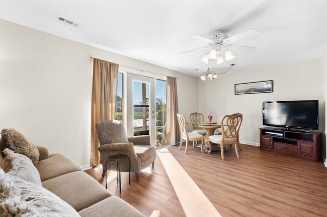 Photo - 217 Double Eagle Dr Unit ID1329047P