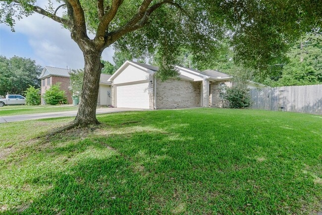 Photo - 24415 Strong Pine Dr