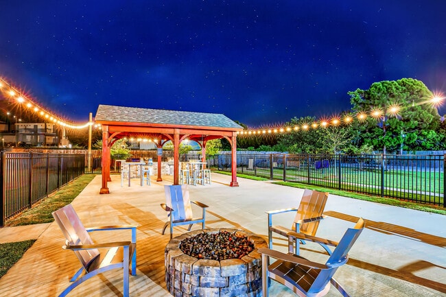 Photo - Cobblestone at Essen - NEW UPGRADES!