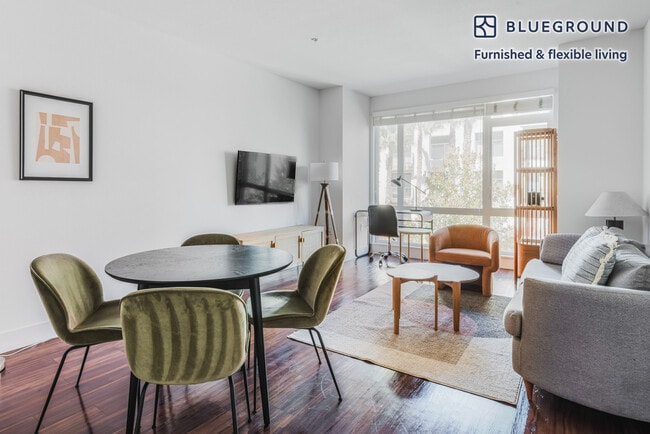 Building Photo - 99 Vista Montaña Unit FL3-ID1735