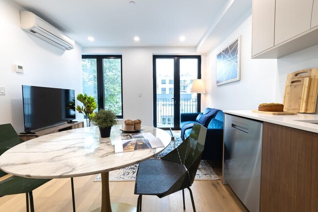 Photo - 149 Green St Unit ID1021860P