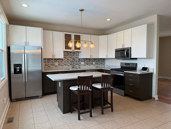 Photo - 773 Ridge Dr