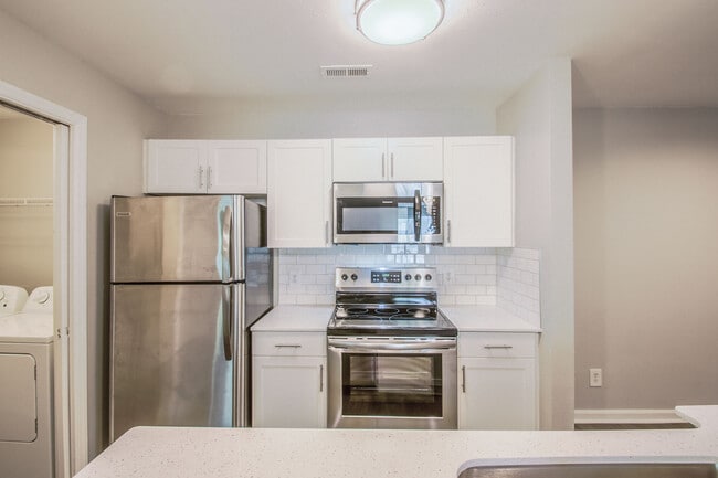 Photo - Providence Court