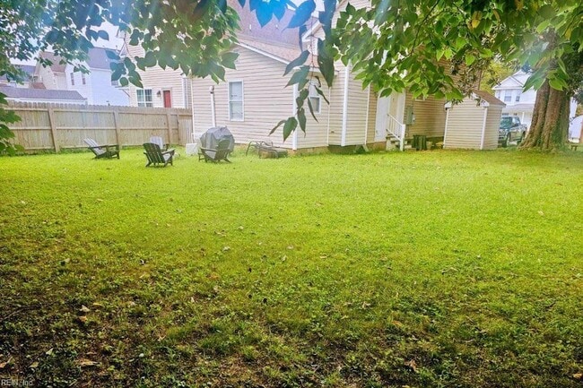 Photo - 730 Maltby Ave