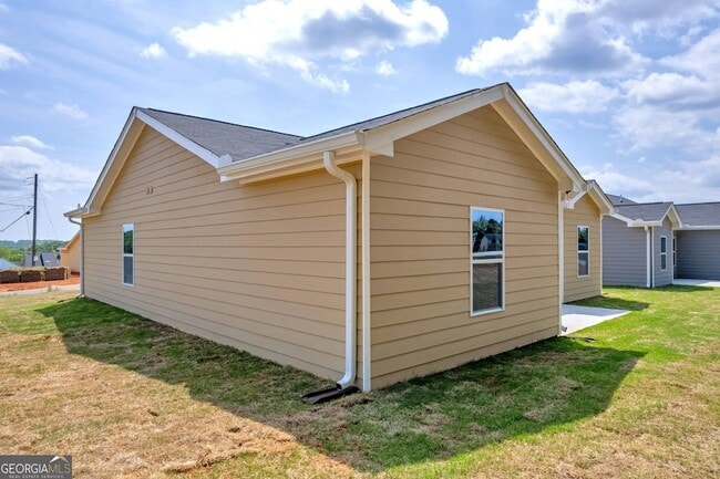 Photo - 150 ADALINE COURT