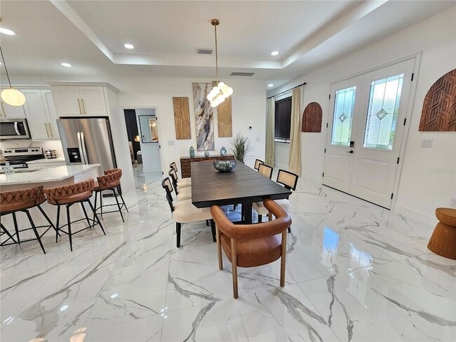 Photo - 2075 Jewell Ave