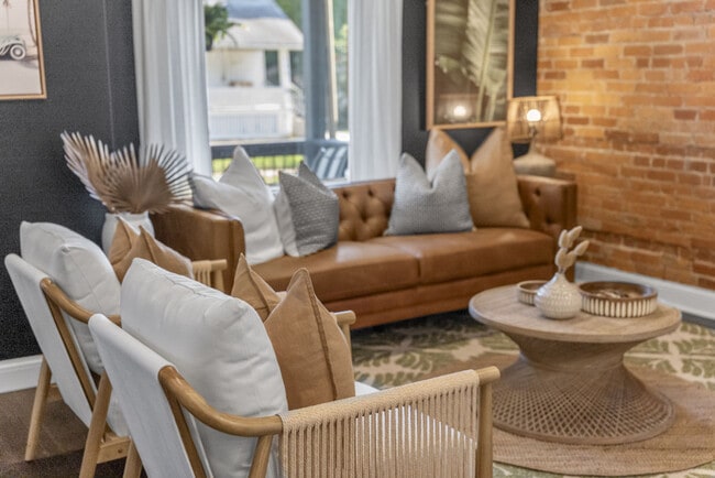 Photo - 530 Hanford St Unit ID1262899P