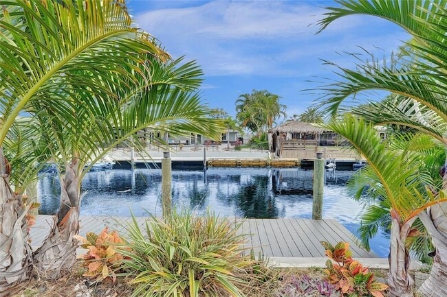 Photo - 1710 SW 6th Ave