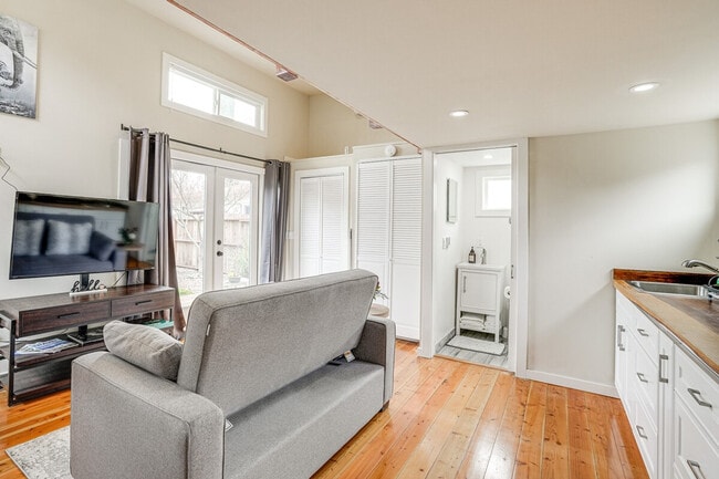 Photo - 1142 Temple Dr Unit ID1305273P