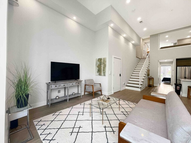 Photo - 1107 Rhode Island Ave NW Unit SI ID1573088P