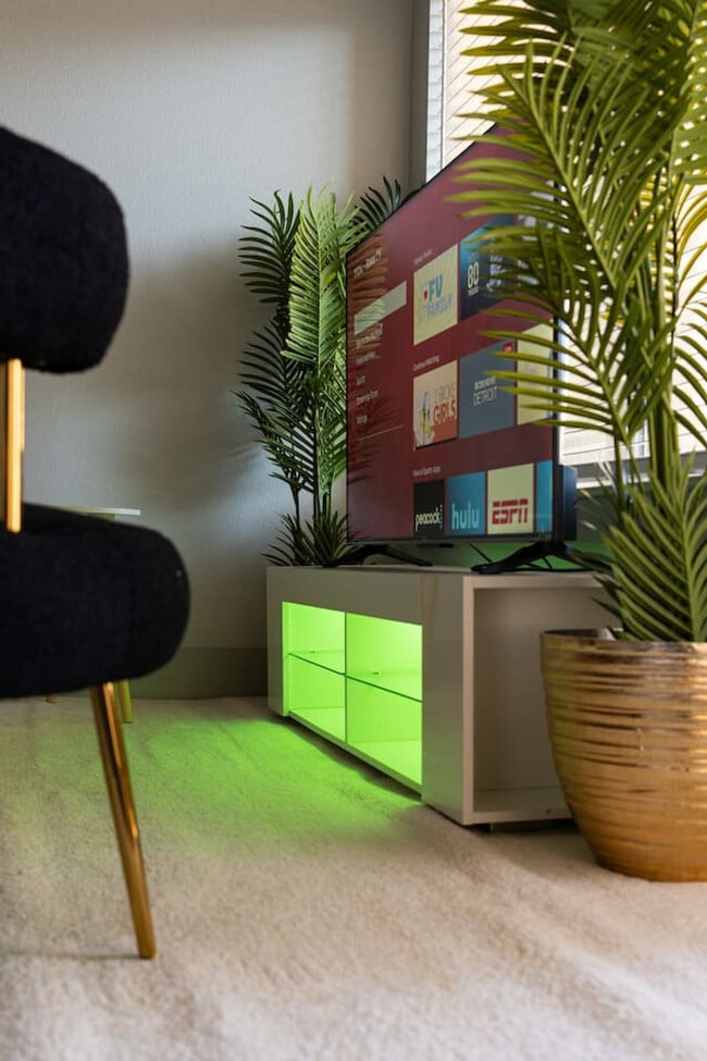 Photo - 3930 Westcliff Rd Unit ID1228619P