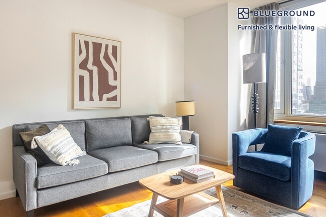 Building Photo - 635 W 42nd St Unit FL20-ID2018