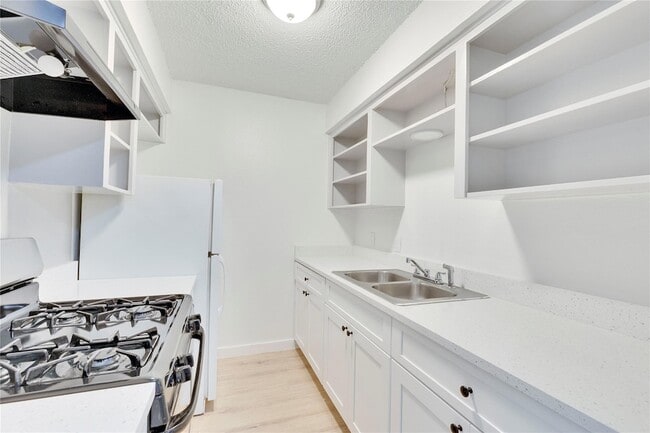 Photo - 2314 Greenfield Pkwy Unit 108