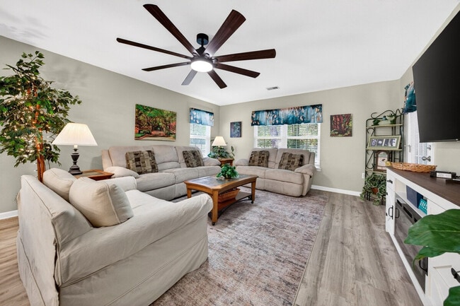 Photo - 763 Blue Stem Dr Unit SI ID1570984P