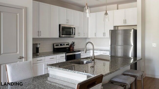 Photo - 3237 Memorial Blvd Unit 2203