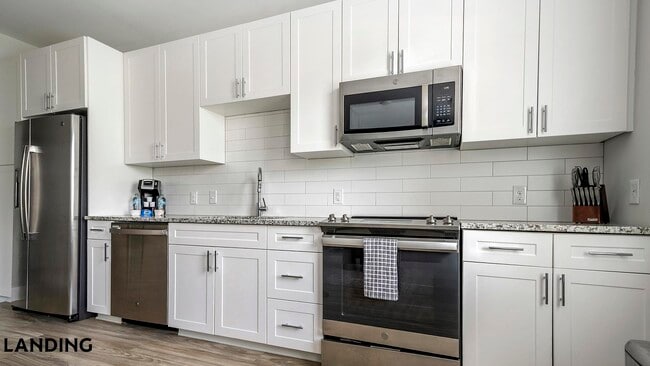 Photo - 3005 Chestnut Grv Ln Unit 6123