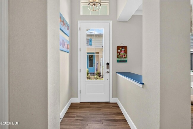 Photo - 330 Coral Reef Way