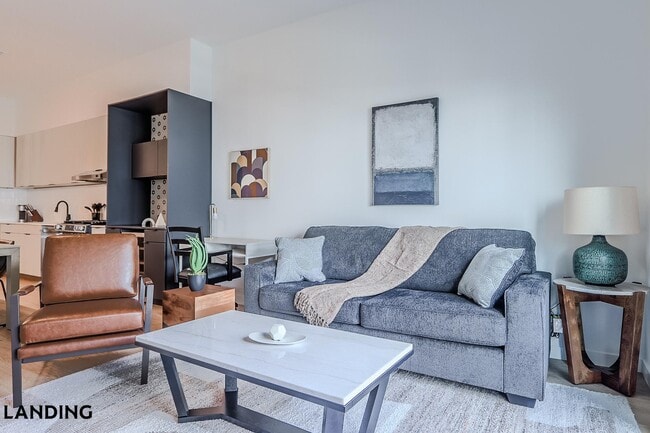 Building Photo - 2623 Keene St Unit 554