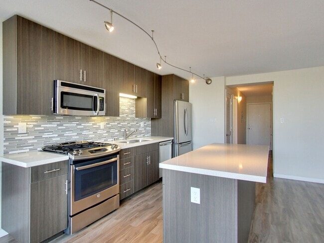 Photo - Panomar Luxury Apartments