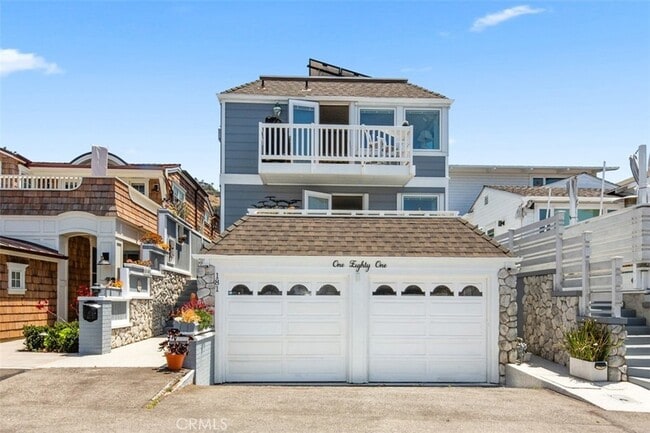 Building Photo - 181 Sunset Terrace
