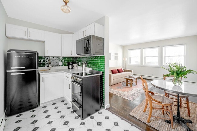 Photo - 202 S Henry St Unit SI ID1468343P