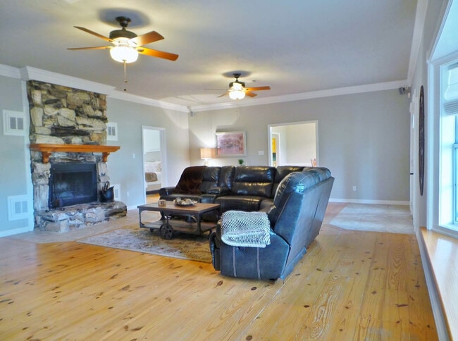 Photo - 5294 Koppe Bridge Rd Unit ID1328050P