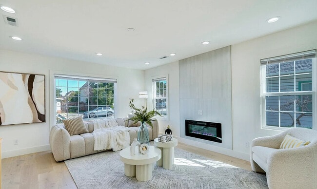 Building Photo - 331 San Antonio Ave Unit GO ID1507602P