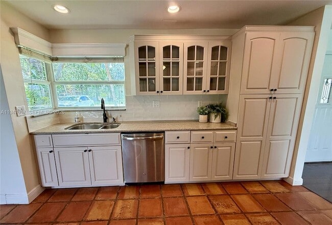 Photo - 12620 SW 114th Ave