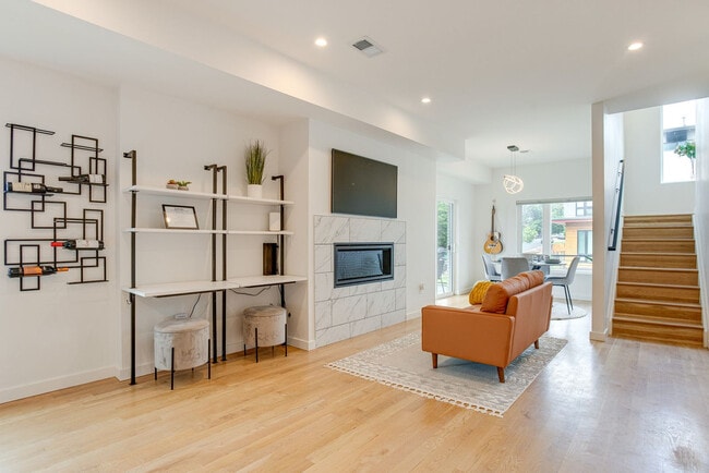 Building Photo - 3890 W 13th Ave Unit SI ID1546233P